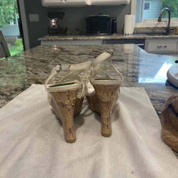 Jennifer Lopez Shoes - Picture 5 of 6